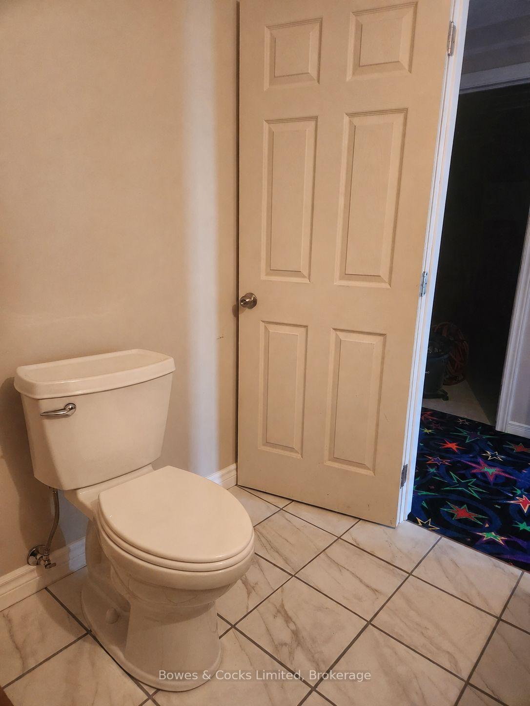 Photo 17 of 716 Sawmill Road, Peterborough, Northcrest Ward 5 — HOMEH