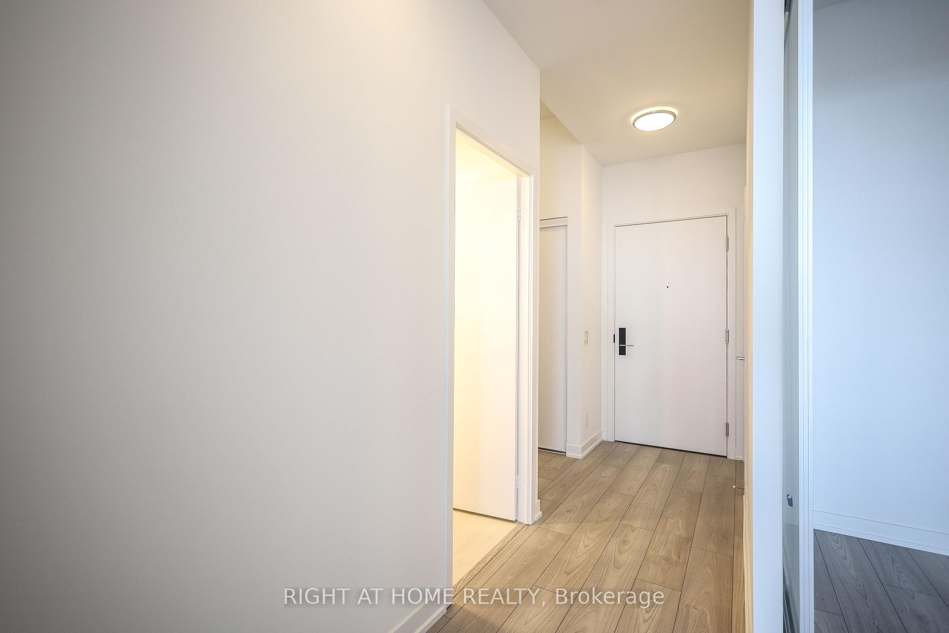 Photo 6 of Unit 420, 285 Dufferin Street, Toronto, South Parkdale — HOMEH