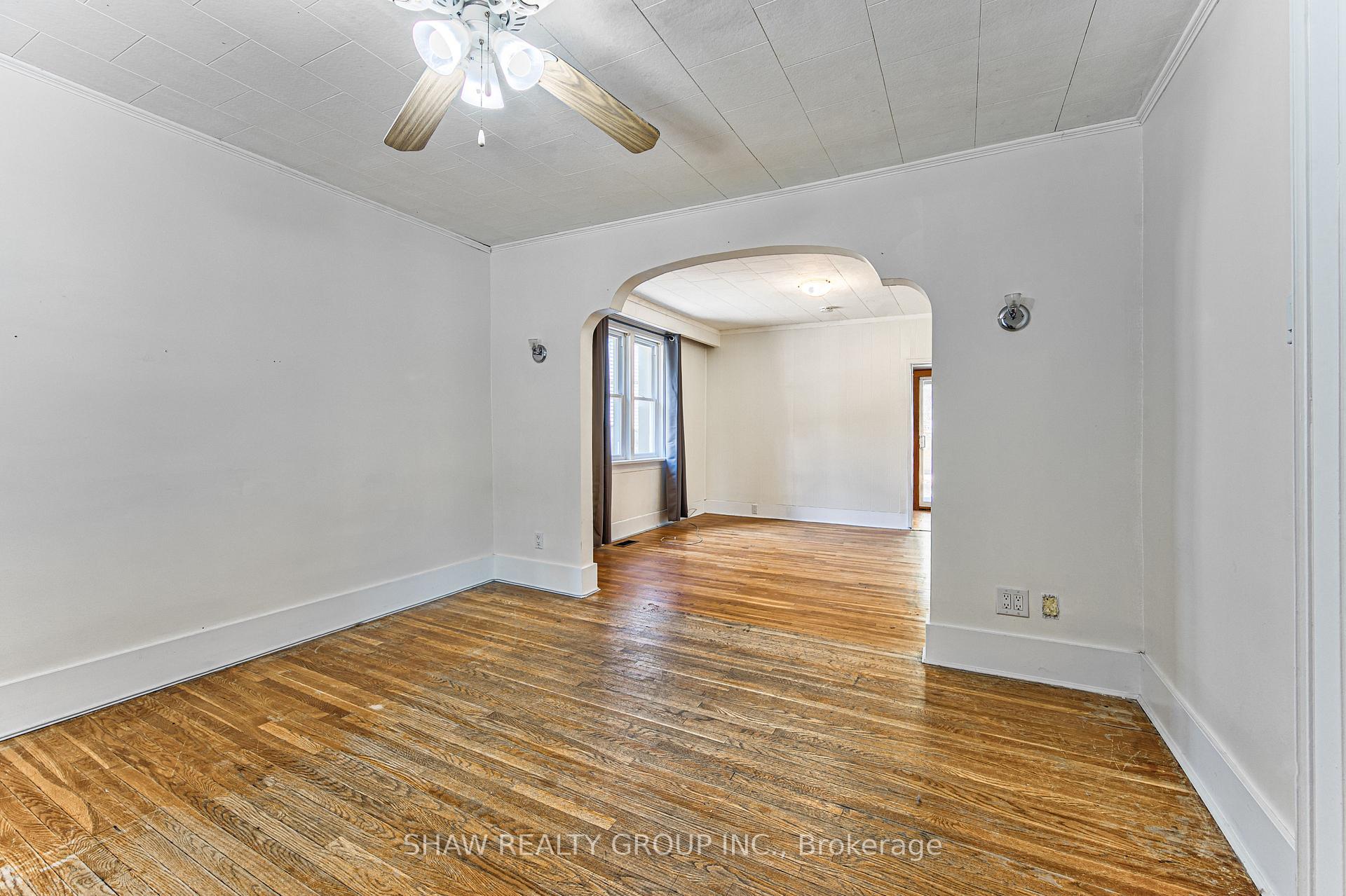 Photo 6 of 84 Franklin Street S, Kitchener, Stanley Park — HOMEH