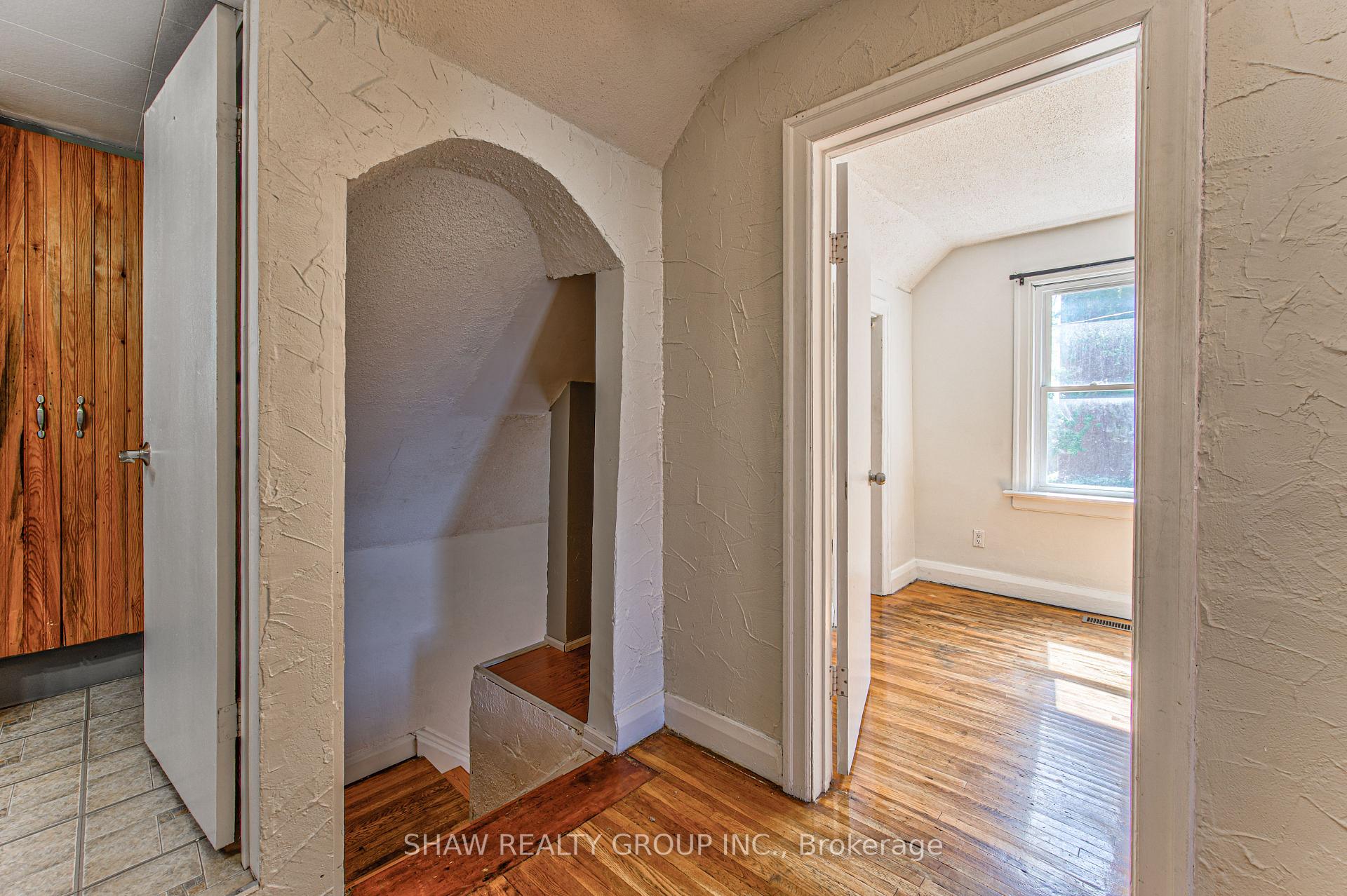Photo 18 of 84 Franklin Street S, Kitchener, Stanley Park — HOMEH