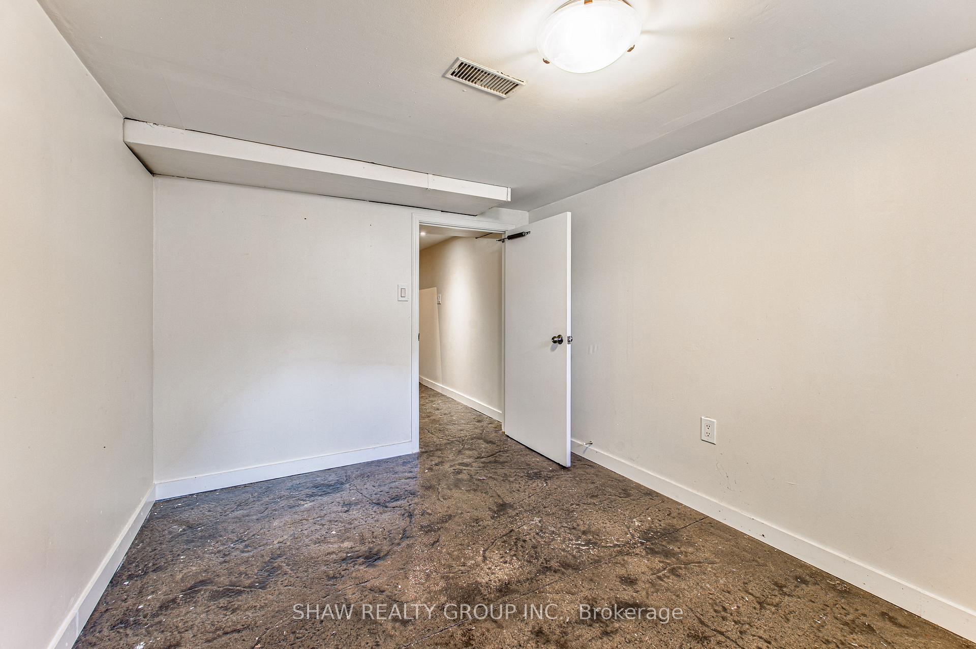 Photo 30 of 84 Franklin Street S, Kitchener, Stanley Park — HOMEH
