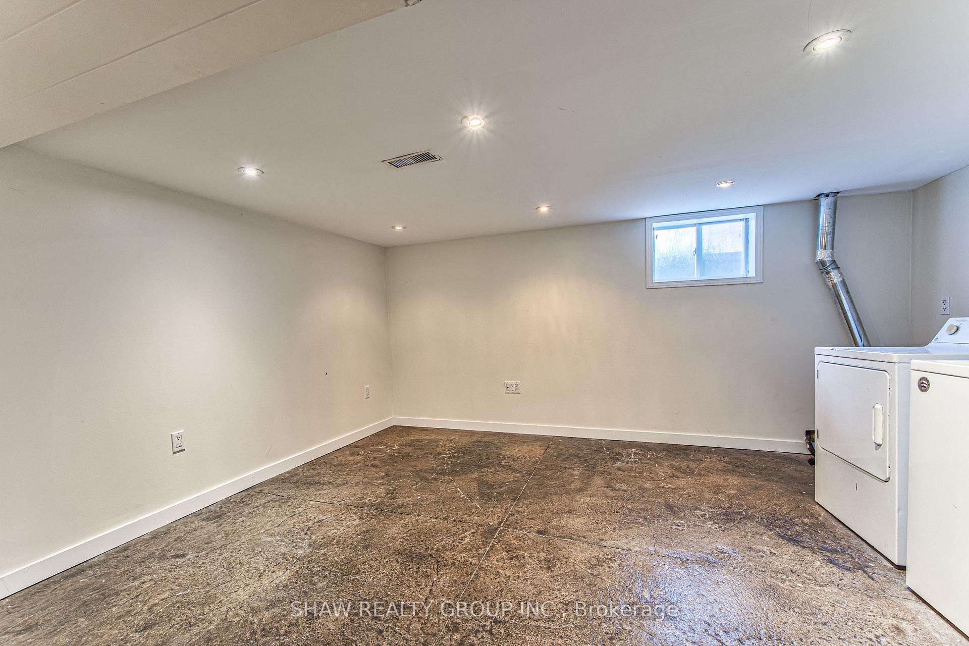 Photo 32 of 84 Franklin Street S, Kitchener, Stanley Park — HOMEH