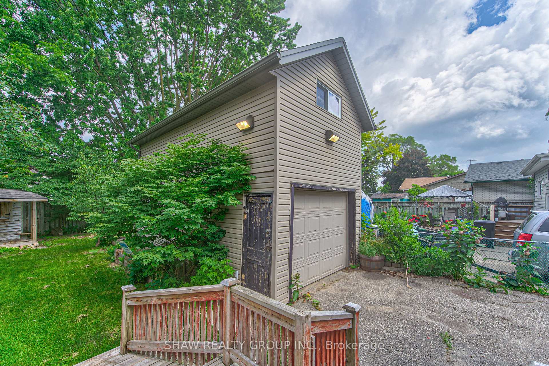 Photo 35 of 84 Franklin Street S, Kitchener, Stanley Park — HOMEH