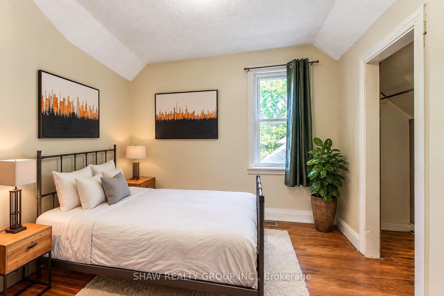Photo 50 of 84 Franklin Street S, Kitchener, Stanley Park — HOMEH