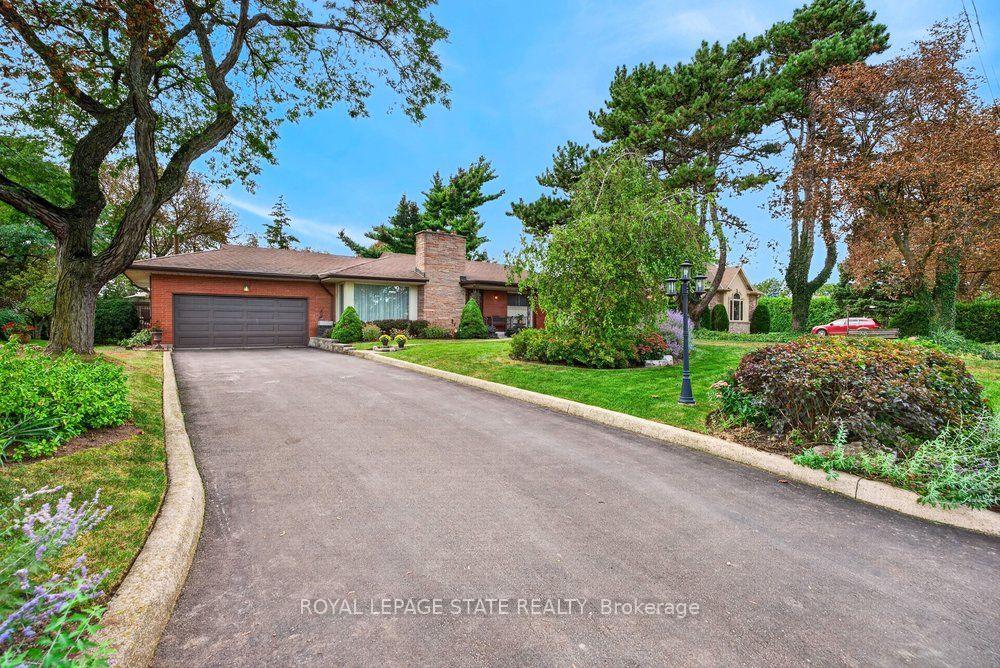 Photo 6 of 558 Mountain Brow Boulevard, Hamilton, Huntington — HOMEH