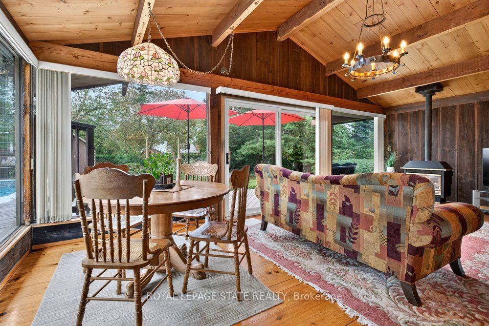 Photo 20 of 558 Mountain Brow Boulevard, Hamilton, Huntington — HOMEH