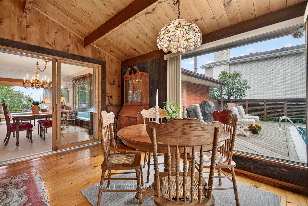 Photo 21 of 558 Mountain Brow Boulevard, Hamilton, Huntington — HOMEH