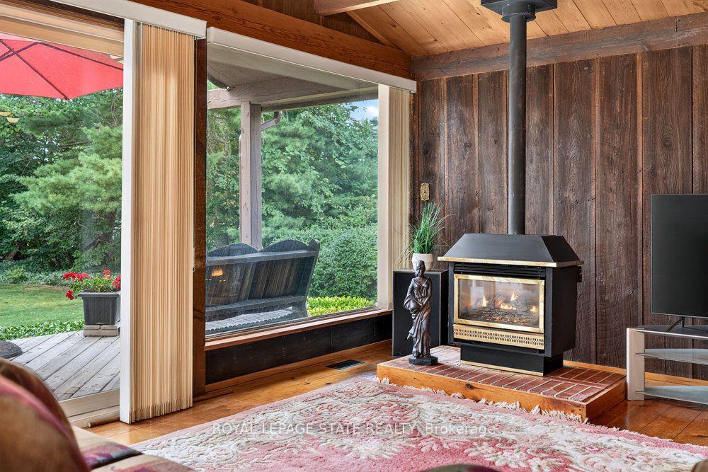 Photo 24 of 558 Mountain Brow Boulevard, Hamilton, Huntington — HOMEH