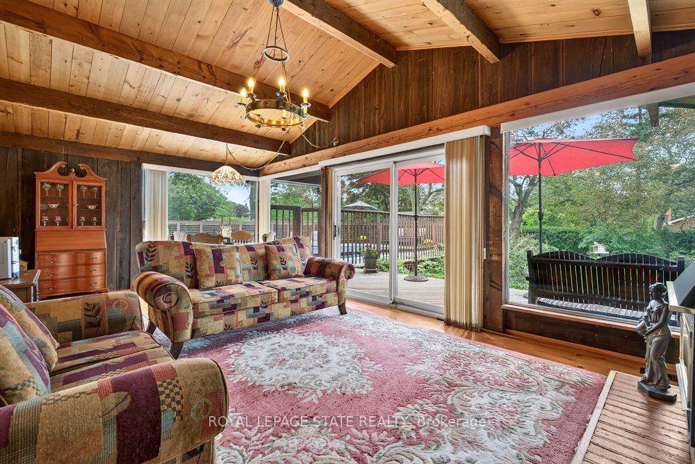 Photo 25 of 558 Mountain Brow Boulevard, Hamilton, Huntington — HOMEH