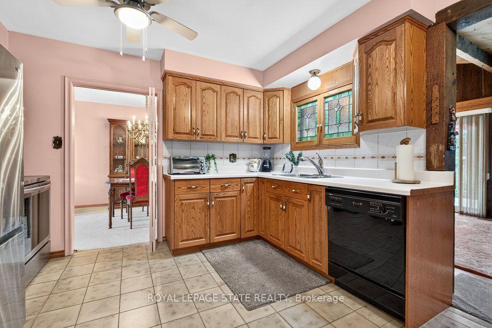 Photo 27 of 558 Mountain Brow Boulevard, Hamilton, Huntington — HOMEH