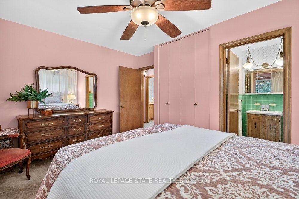 Photo 32 of 558 Mountain Brow Boulevard, Hamilton, Huntington — HOMEH