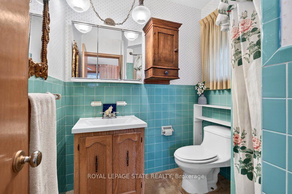 Photo 33 of 558 Mountain Brow Boulevard, Hamilton, Huntington — HOMEH