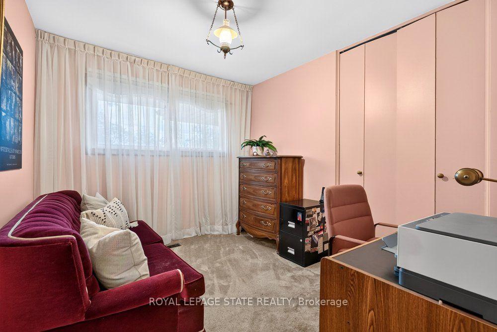 Photo 35 of 558 Mountain Brow Boulevard, Hamilton, Huntington — HOMEH