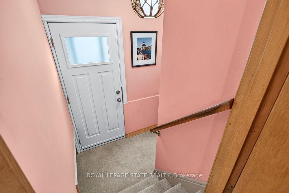 Photo 37 of 558 Mountain Brow Boulevard, Hamilton, Huntington — HOMEH