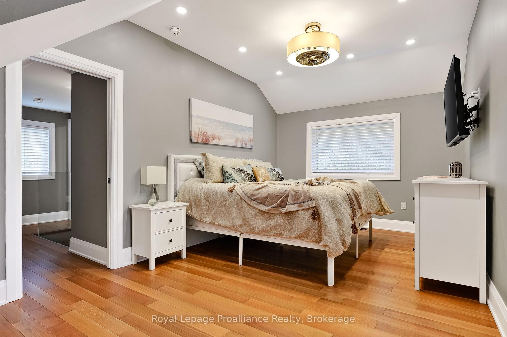 Photo 29 of 5 Carleton Boulevard, Hamilton Township, Baltimore — HOMEH