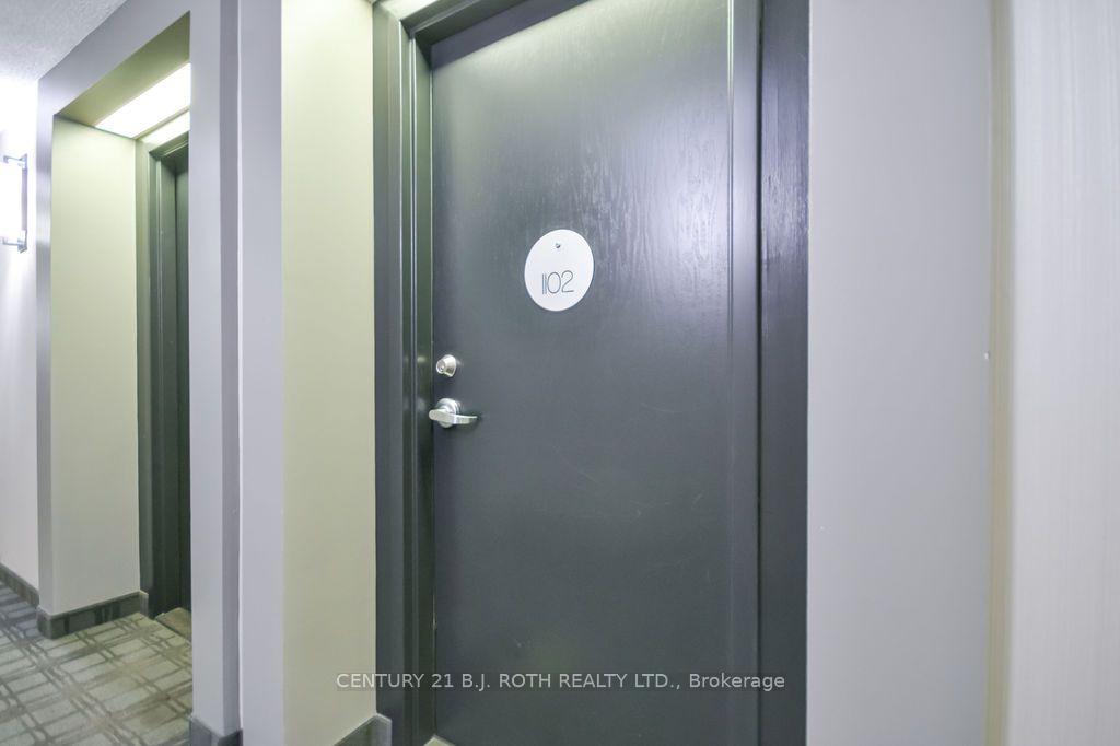 Photo 11 of Unit 1102, 75 Ellen Street, Barrie, City Centre — HOMEH