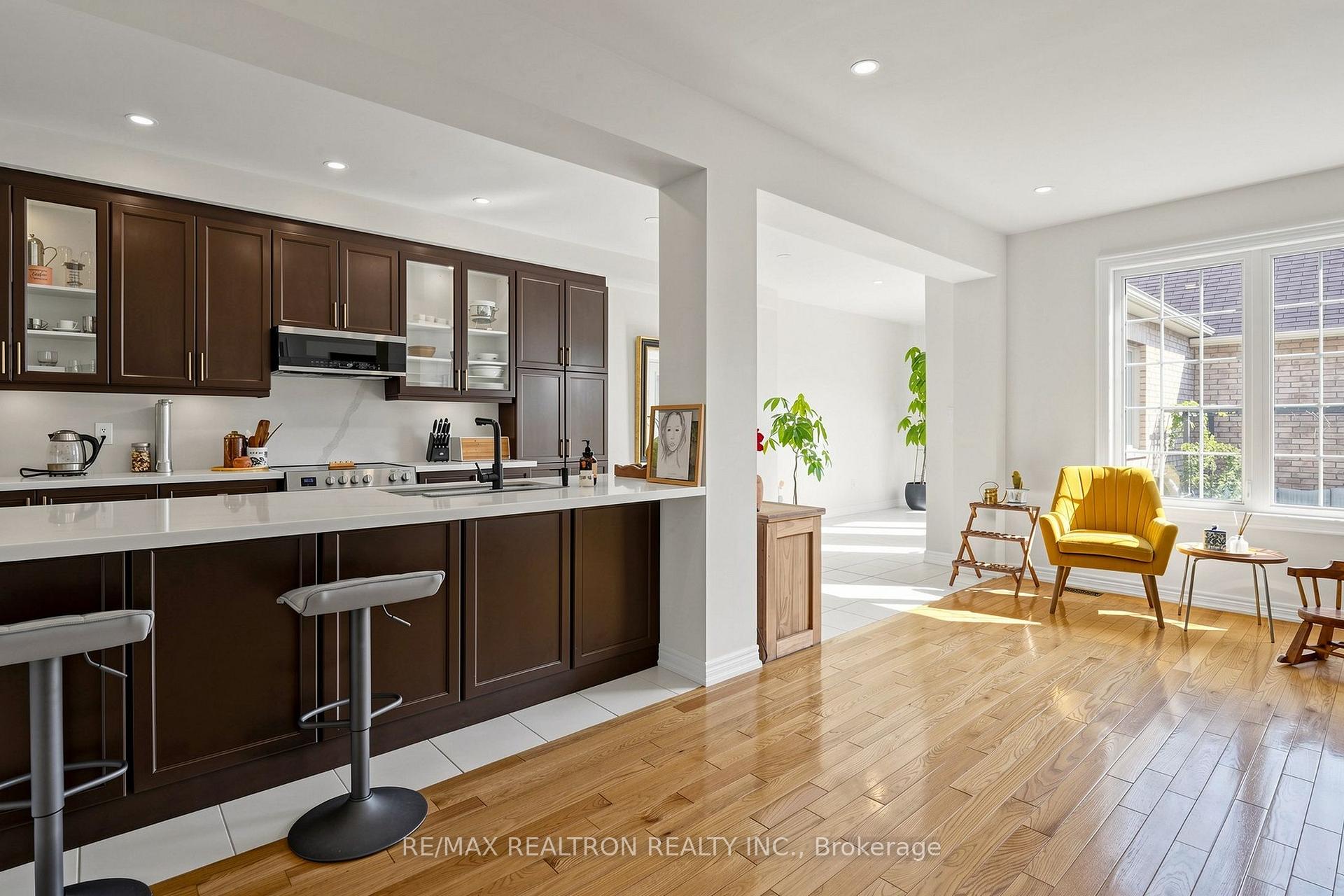 Photo 14 of 343 Mingay Avenue, Markham, Wismer — HOMEH