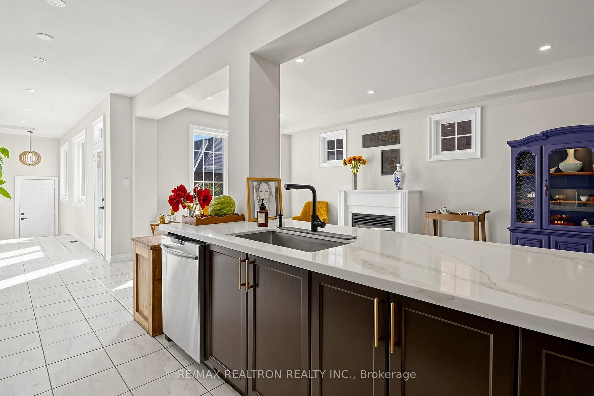Photo 18 of 343 Mingay Avenue, Markham, Wismer — HOMEH