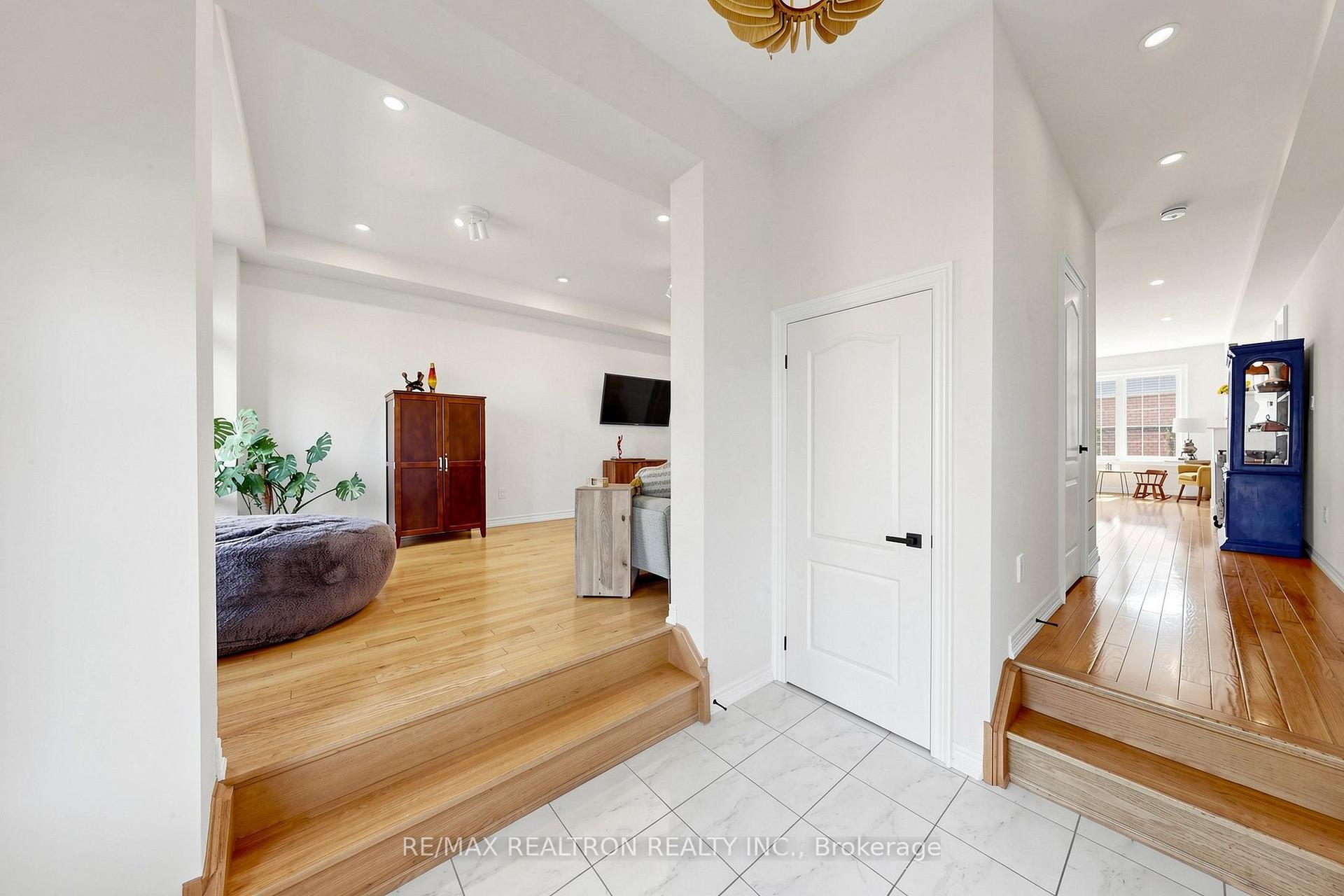 Photo 27 of 343 Mingay Avenue, Markham, Wismer — HOMEH