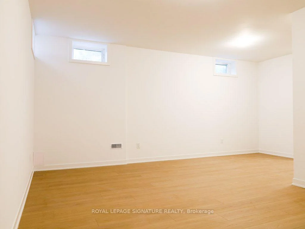 Photo 8 of Unit Basement, 31 Imogene Court, Richmond Hill, Langstaff — HOMEH