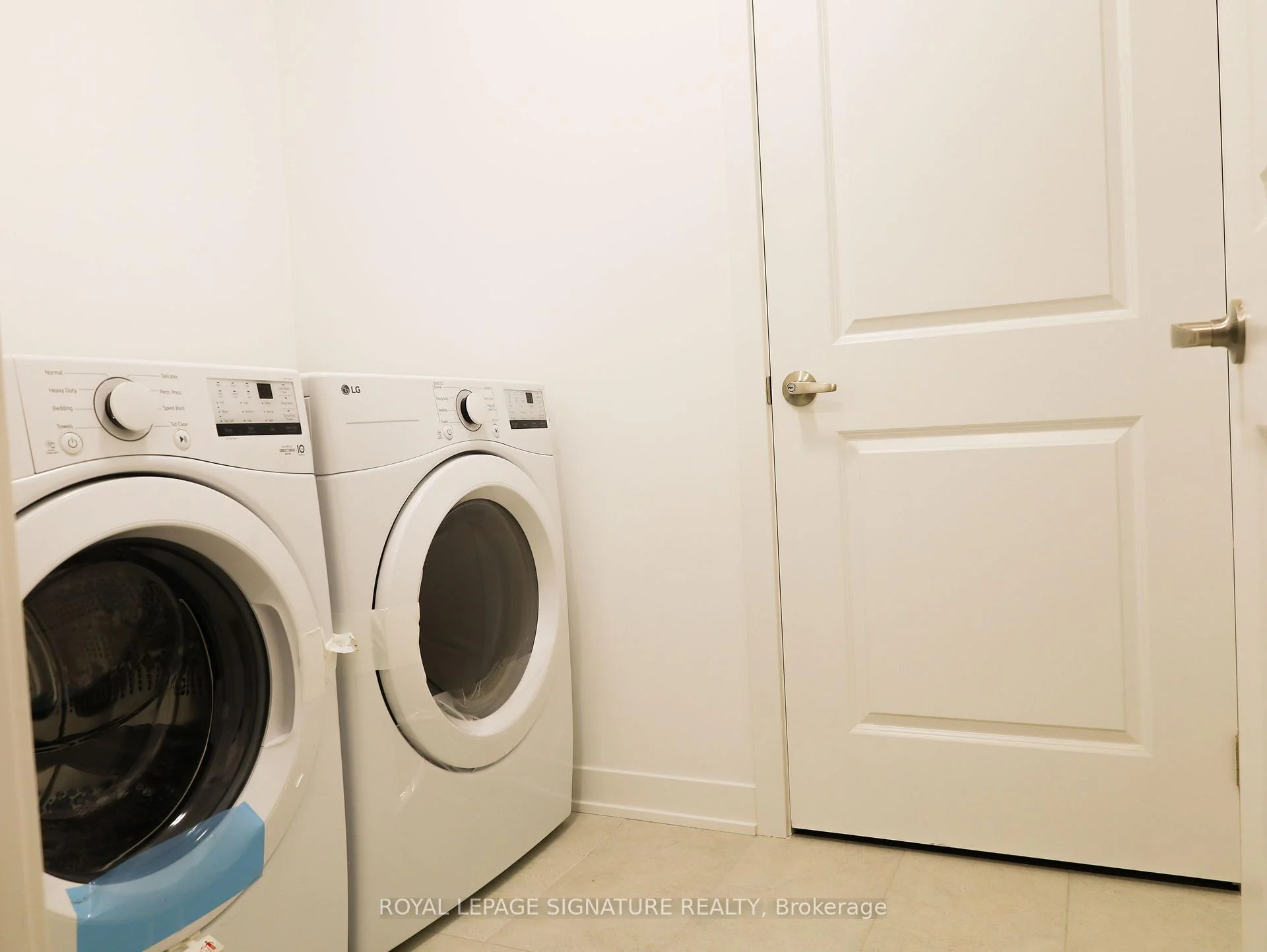 Photo 9 of Unit Basement, 31 Imogene Court, Richmond Hill, Langstaff — HOMEH
