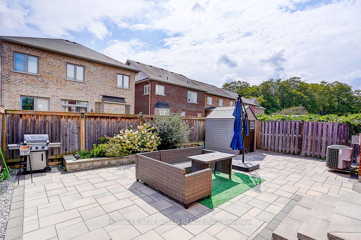 Photo 16 of 39 James Parrott Avenue, Markham, Wismer — HOMEH