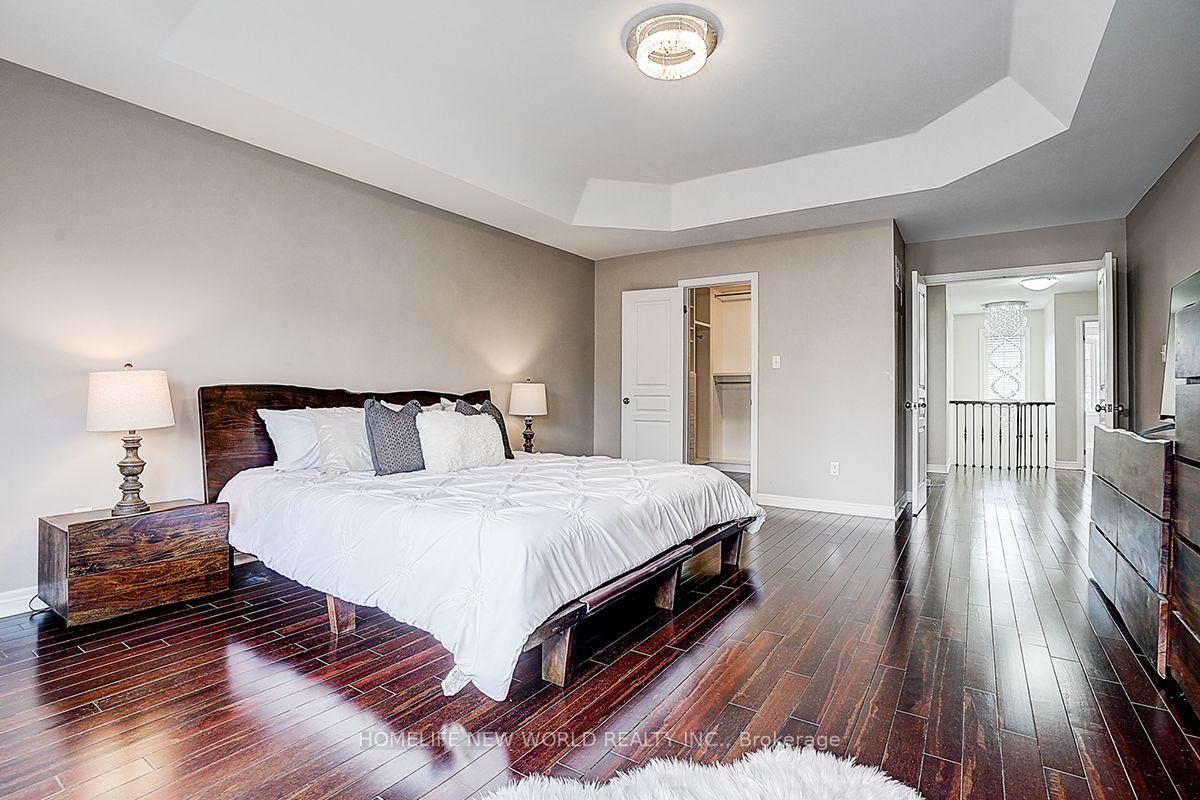 Photo 30 of 39 James Parrott Avenue, Markham, Wismer — HOMEH