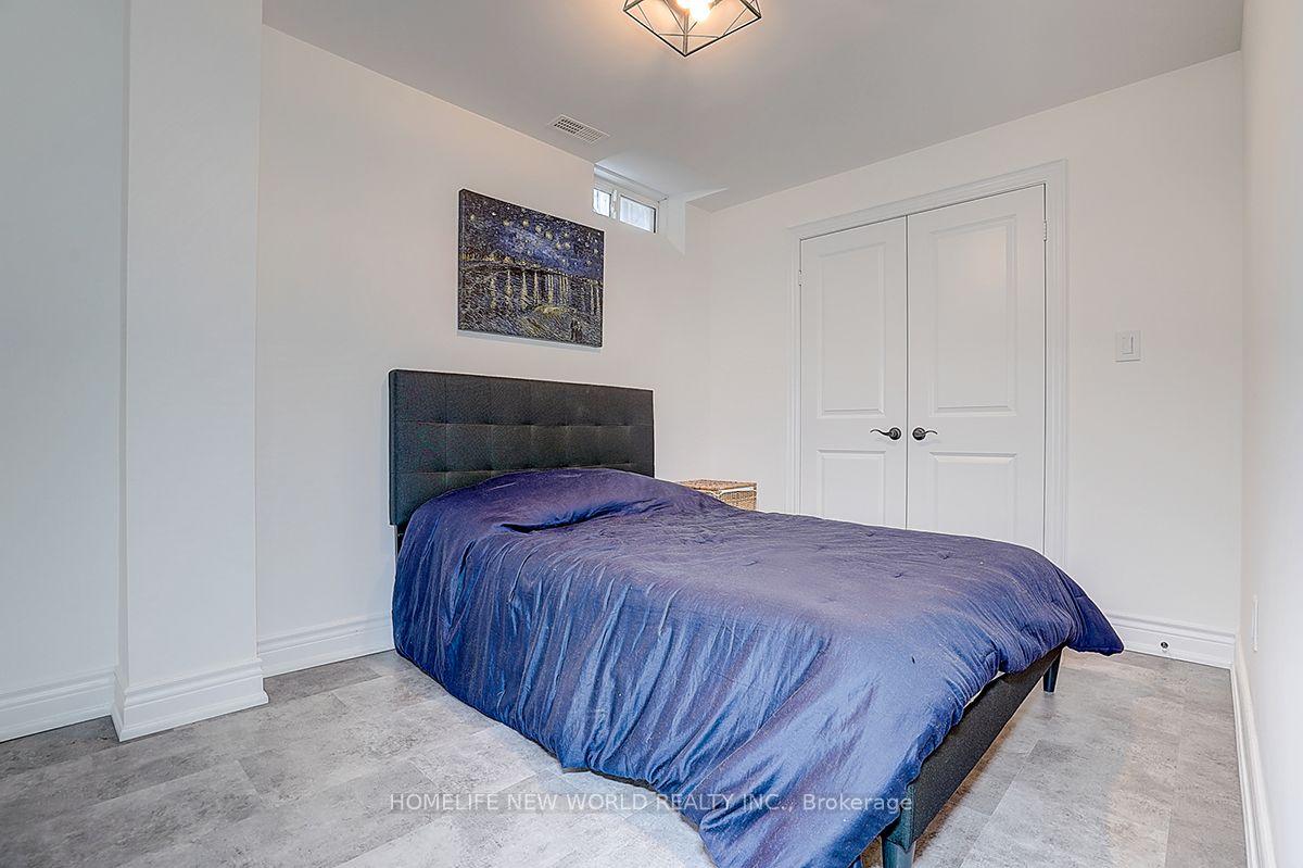 Photo 46 of 39 James Parrott Avenue, Markham, Wismer — HOMEH
