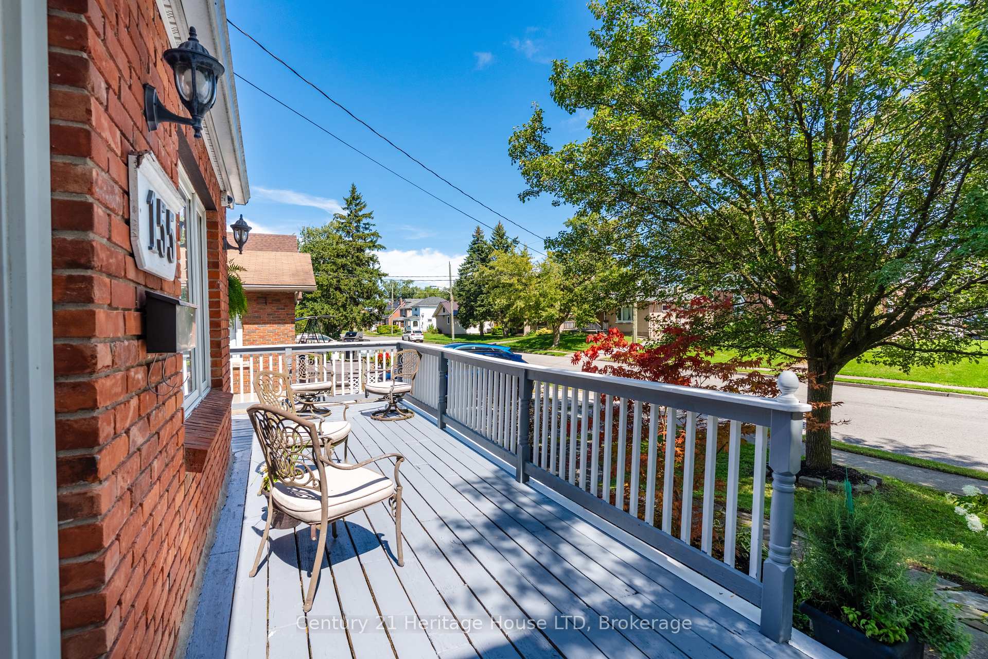 Photo 4 of 155 Wilton Avenue, Welland, Broadway — HOMEH