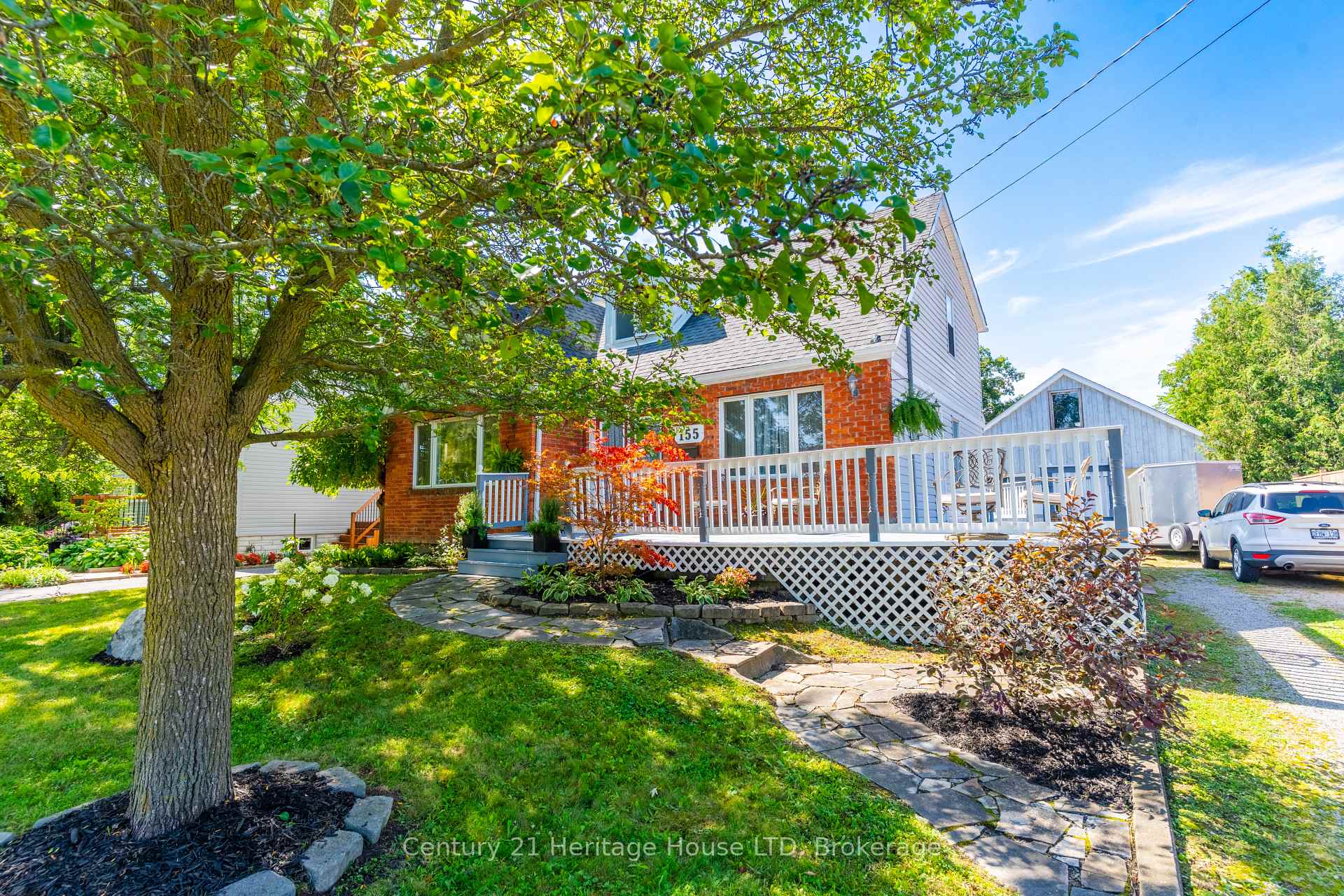Photo 40 of 155 Wilton Avenue, Welland, Broadway — HOMEH