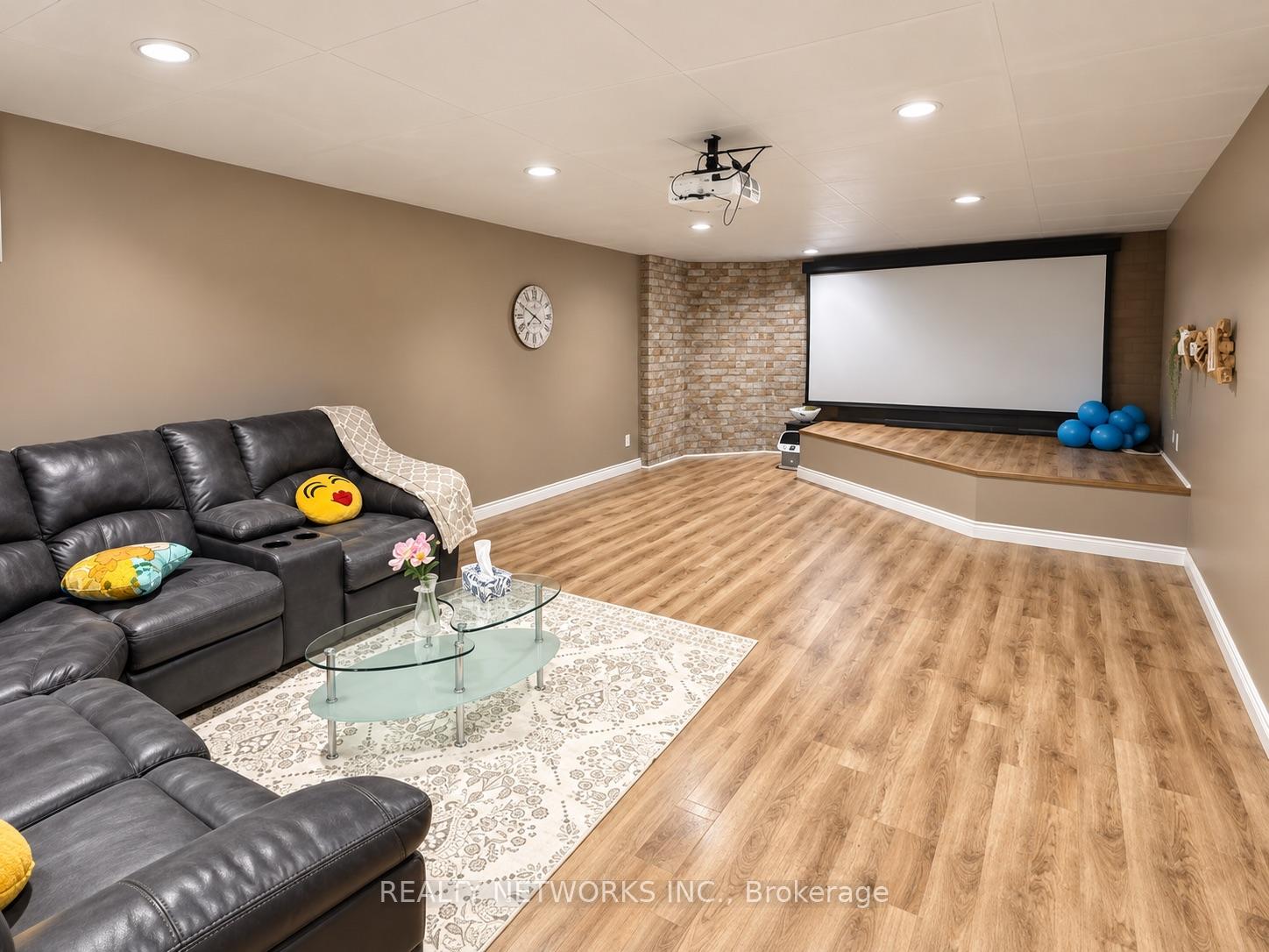Photo 28 of 1210 Lavigne Boulevard, Timmins, TNE - North — HOMEH