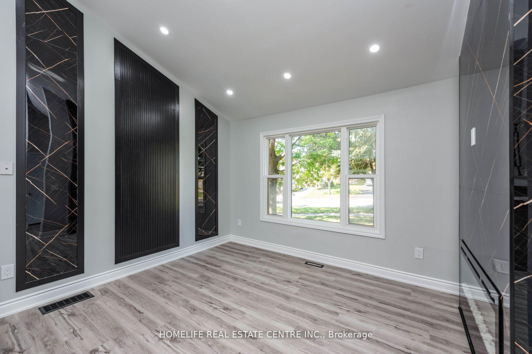 Photo 14 of 79 Fox Run, Barrie, Letitia Heights — HOMEH