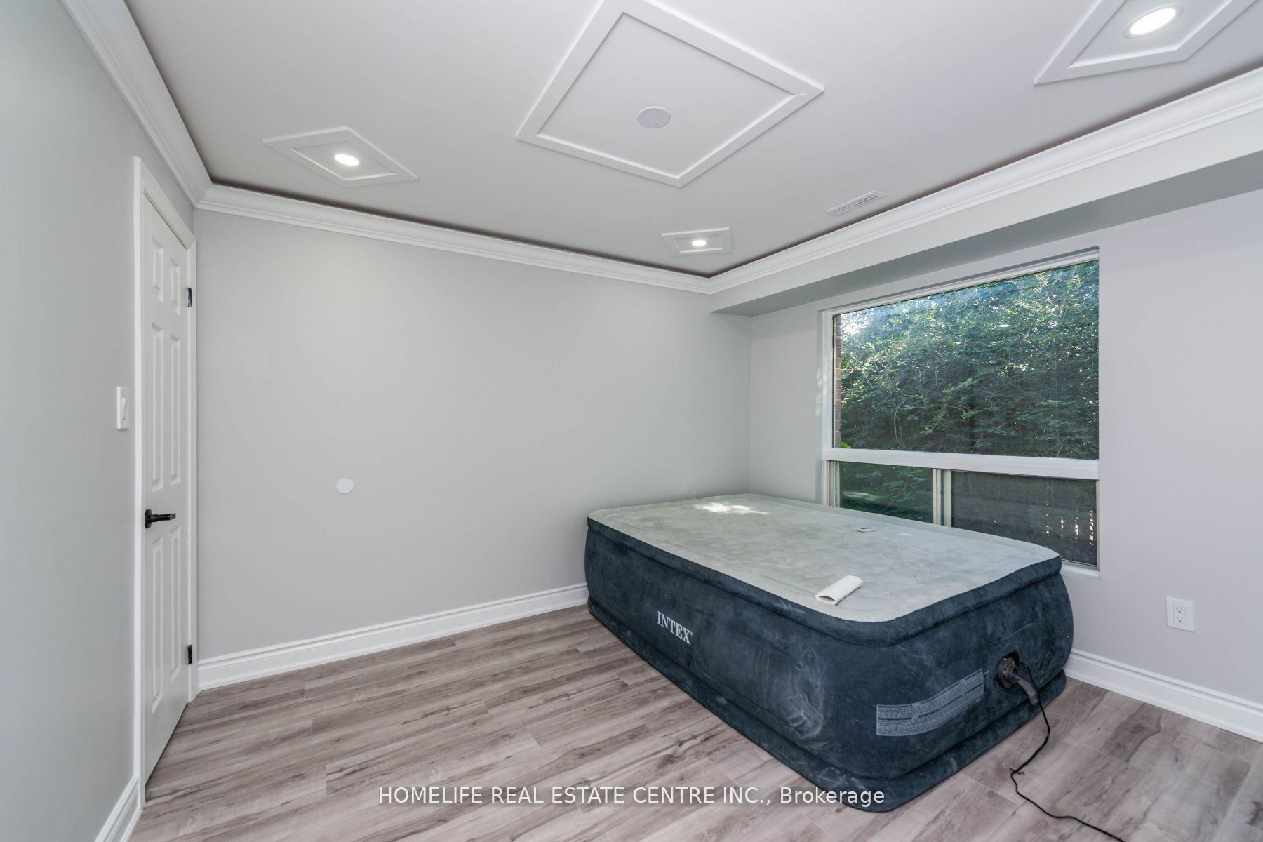 Photo 36 of 79 Fox Run, Barrie, Letitia Heights — HOMEH