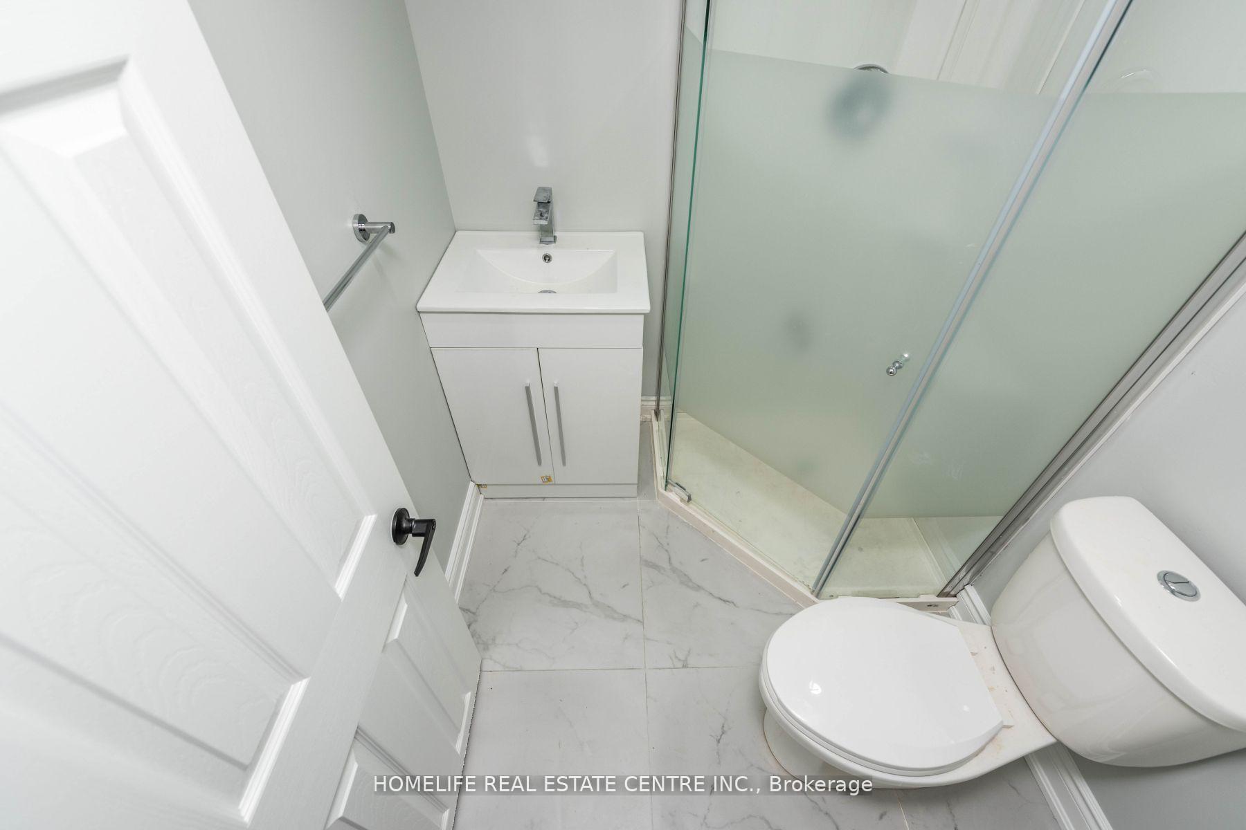 Photo 45 of 79 Fox Run, Barrie, Letitia Heights — HOMEH
