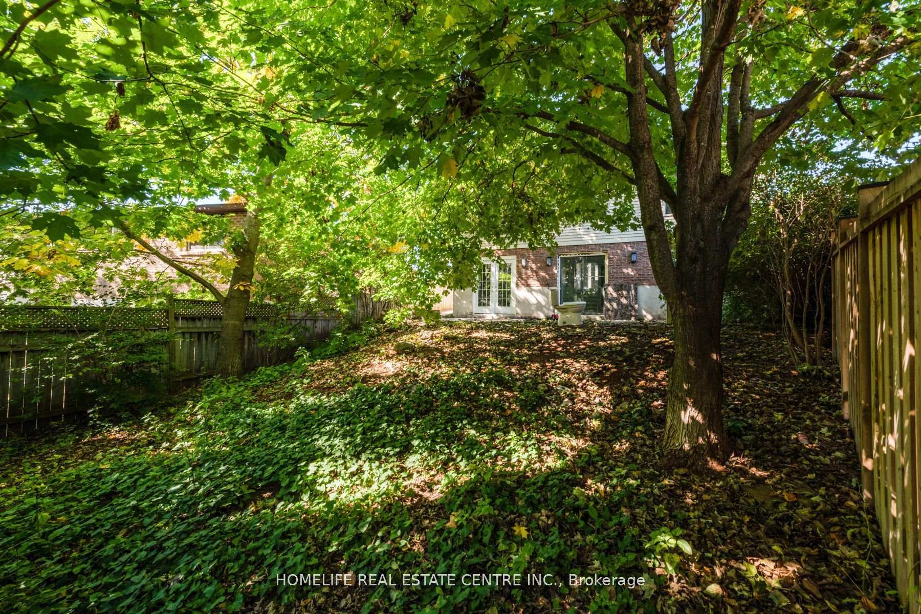 Photo 50 of 79 Fox Run, Barrie, Letitia Heights — HOMEH