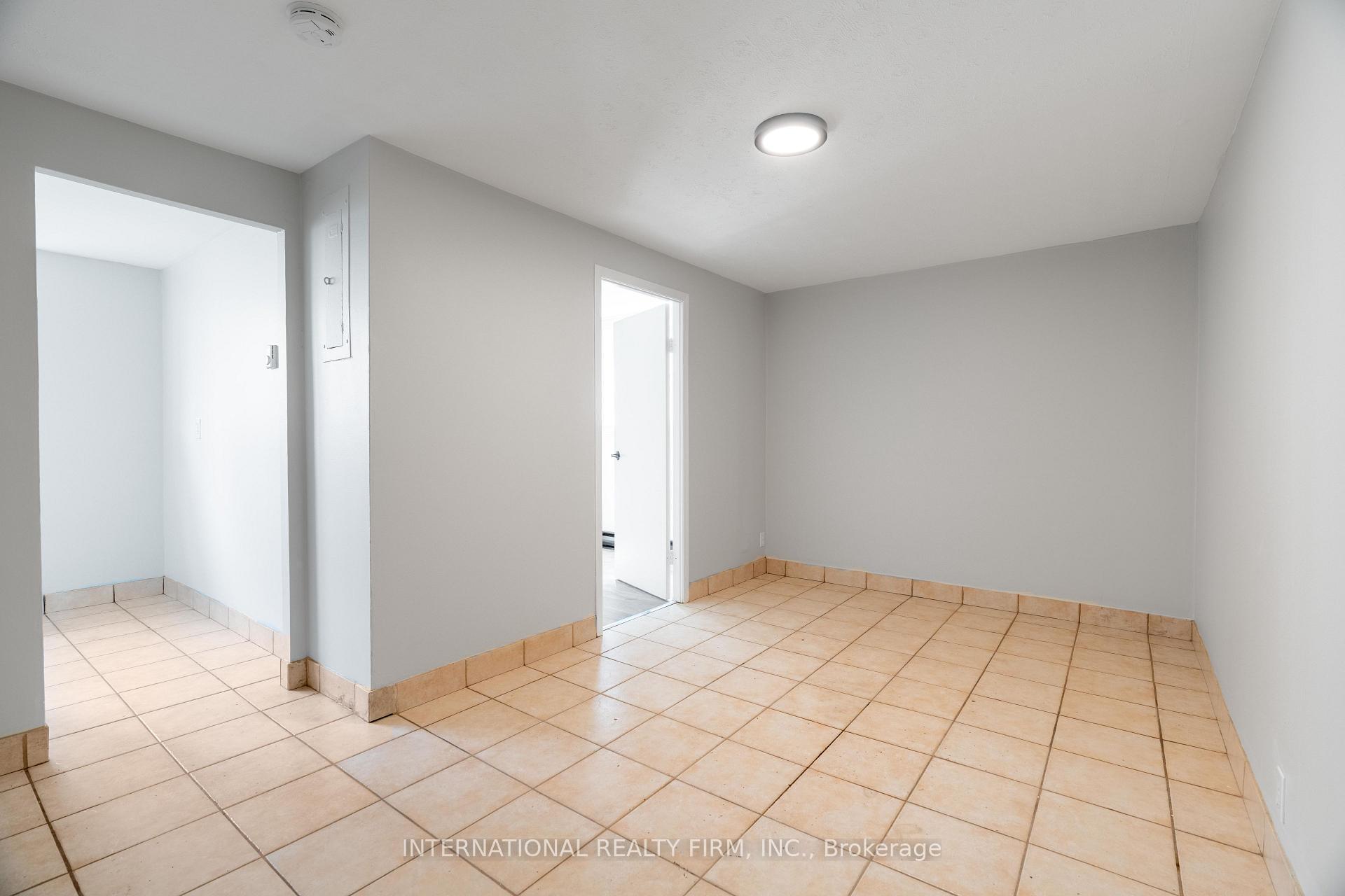 Photo 3 of Unit 2, 24 Brookside Street, London, South F — HOMEH