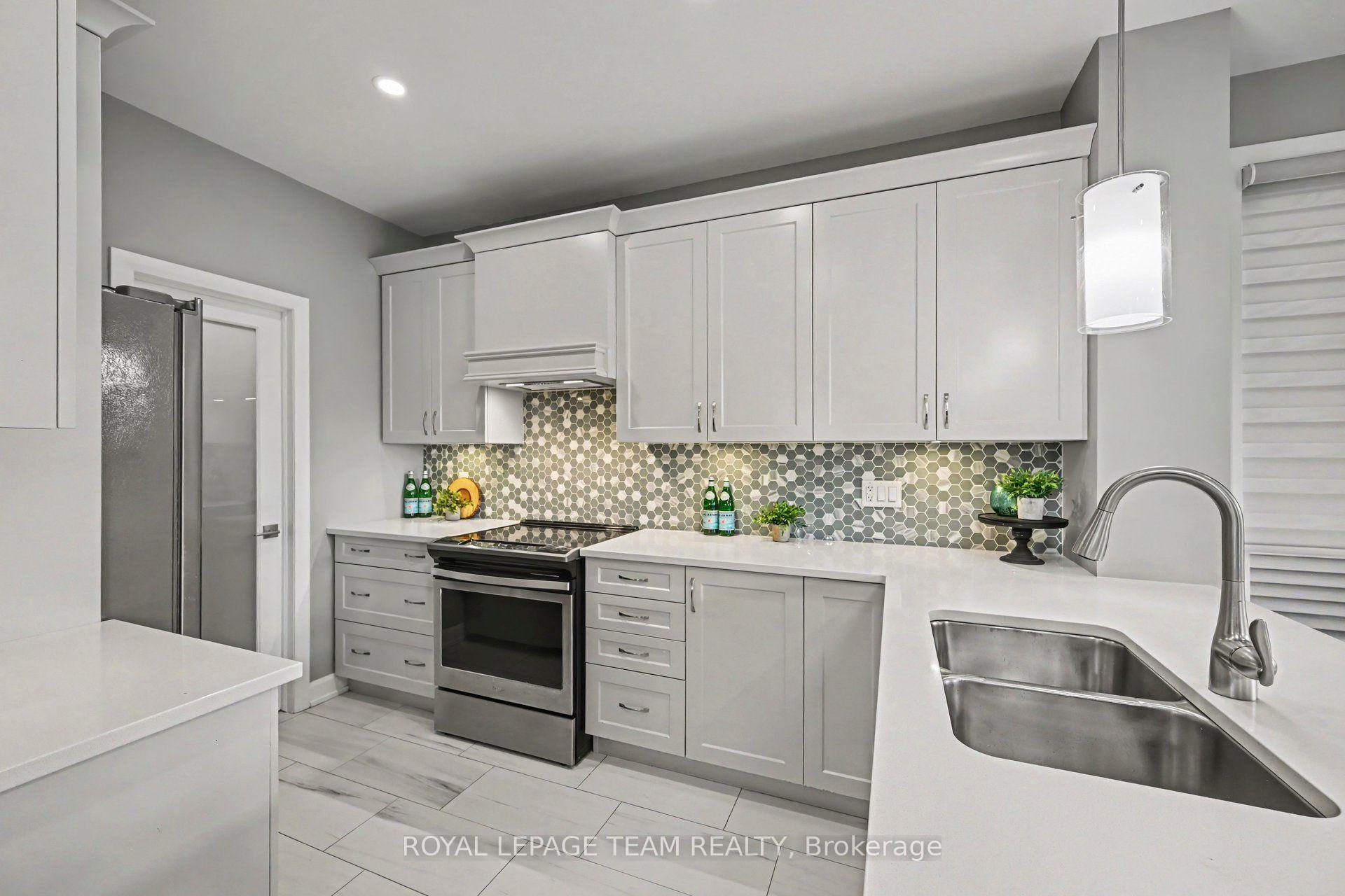 Photo 34 of 14 Berryman Street, Carleton Place, Carleton Place — HOMEH