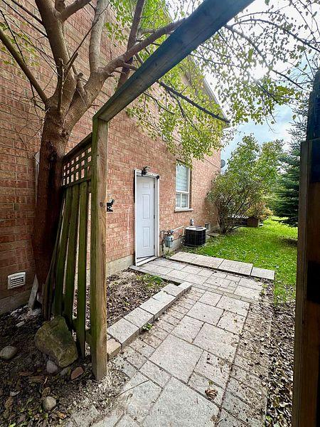 Photo 1 of Unit Basement, 97 Long Point Drive, Richmond Hill, Oak Ridges Lake Wilcox — HOMEH