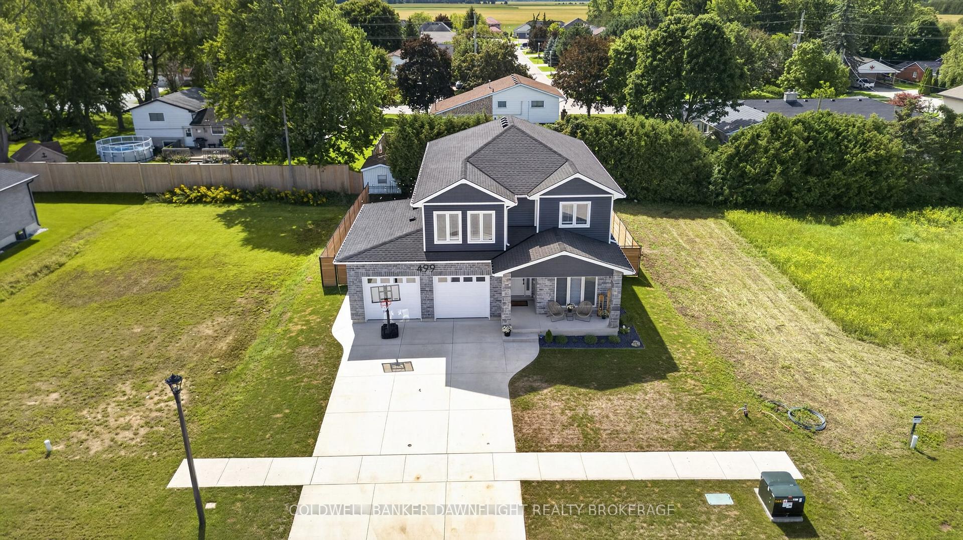 Photo 2 of 499 Motz Boulevard, South Huron, Exeter — HOMEH