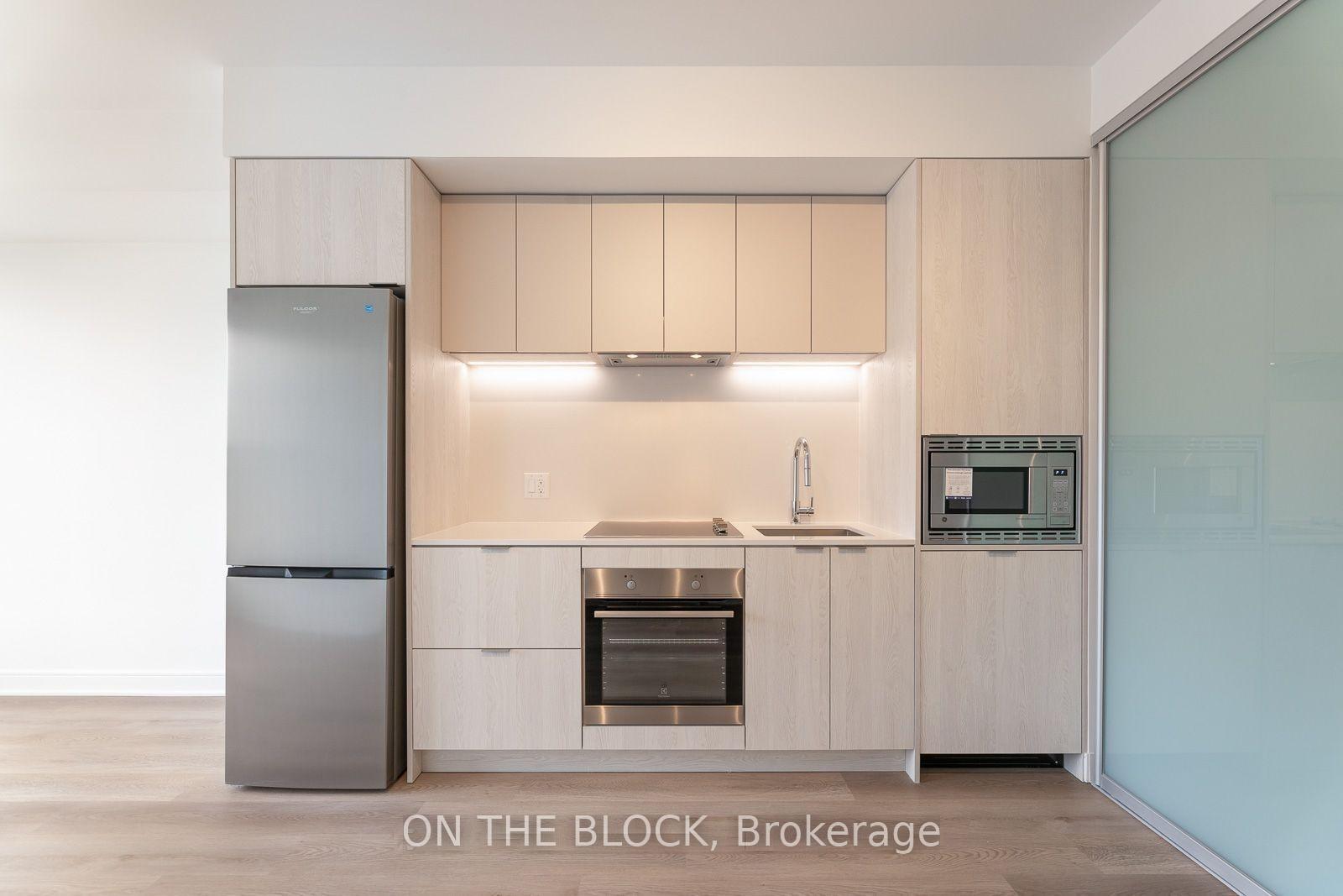 Photo 5 of Unit 807, 86 Dundas Street E, Mississauga, Cooksville — HOMEH