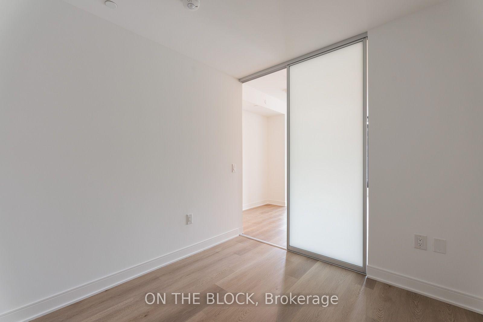 Photo 10 of Unit 807, 86 Dundas Street E, Mississauga, Cooksville — HOMEH