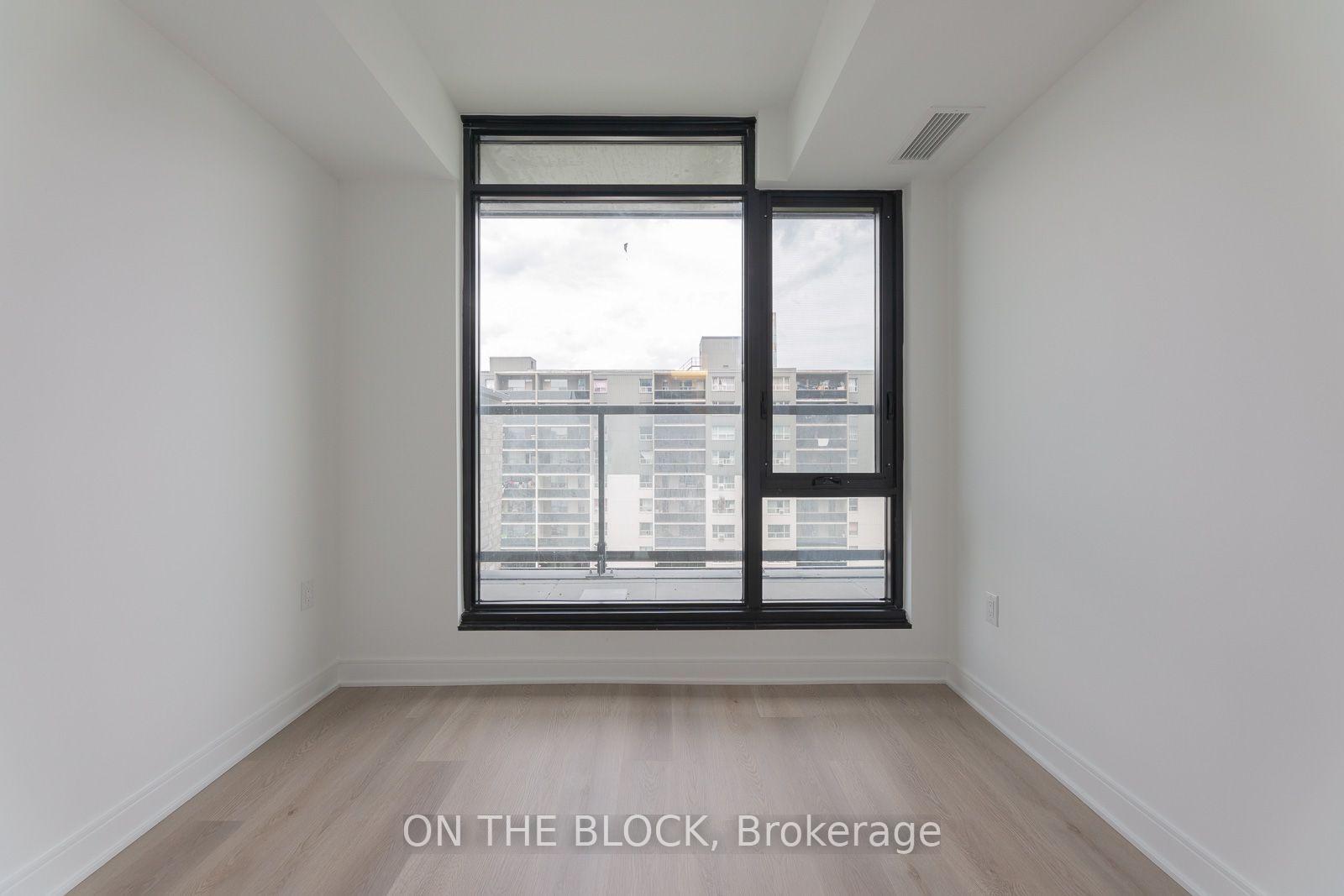 Photo 12 of Unit 807, 86 Dundas Street E, Mississauga, Cooksville — HOMEH