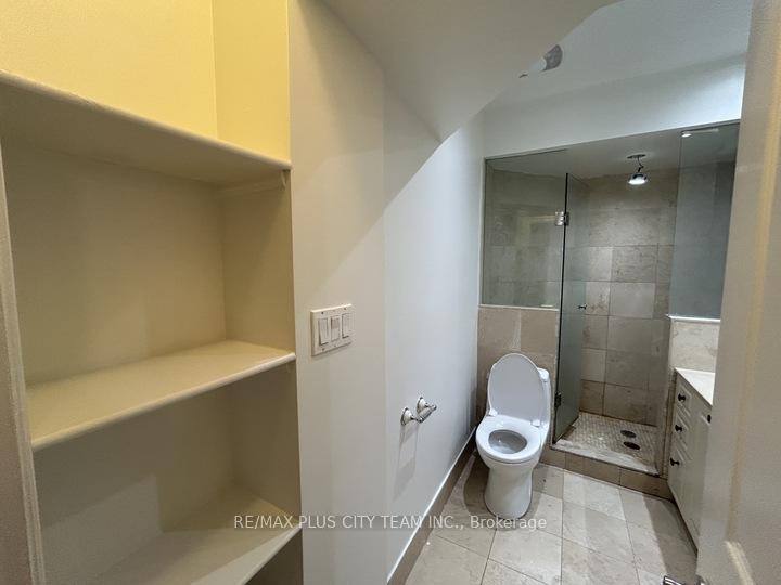 Photo 10 of Unit 1, 1745 Bathurst Street, Toronto, Forest Hill South — HOMEH