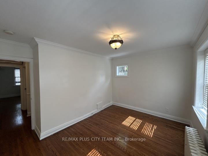 Photo 12 of Unit 1, 1745 Bathurst Street, Toronto, Forest Hill South — HOMEH