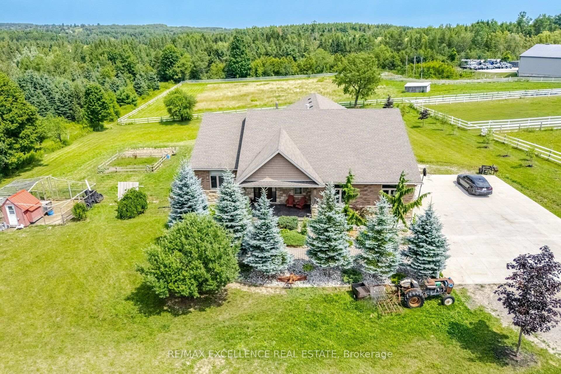 Photo 2 of 5593 Trafalgar Road, Erin, Rural Erin — HOMEH