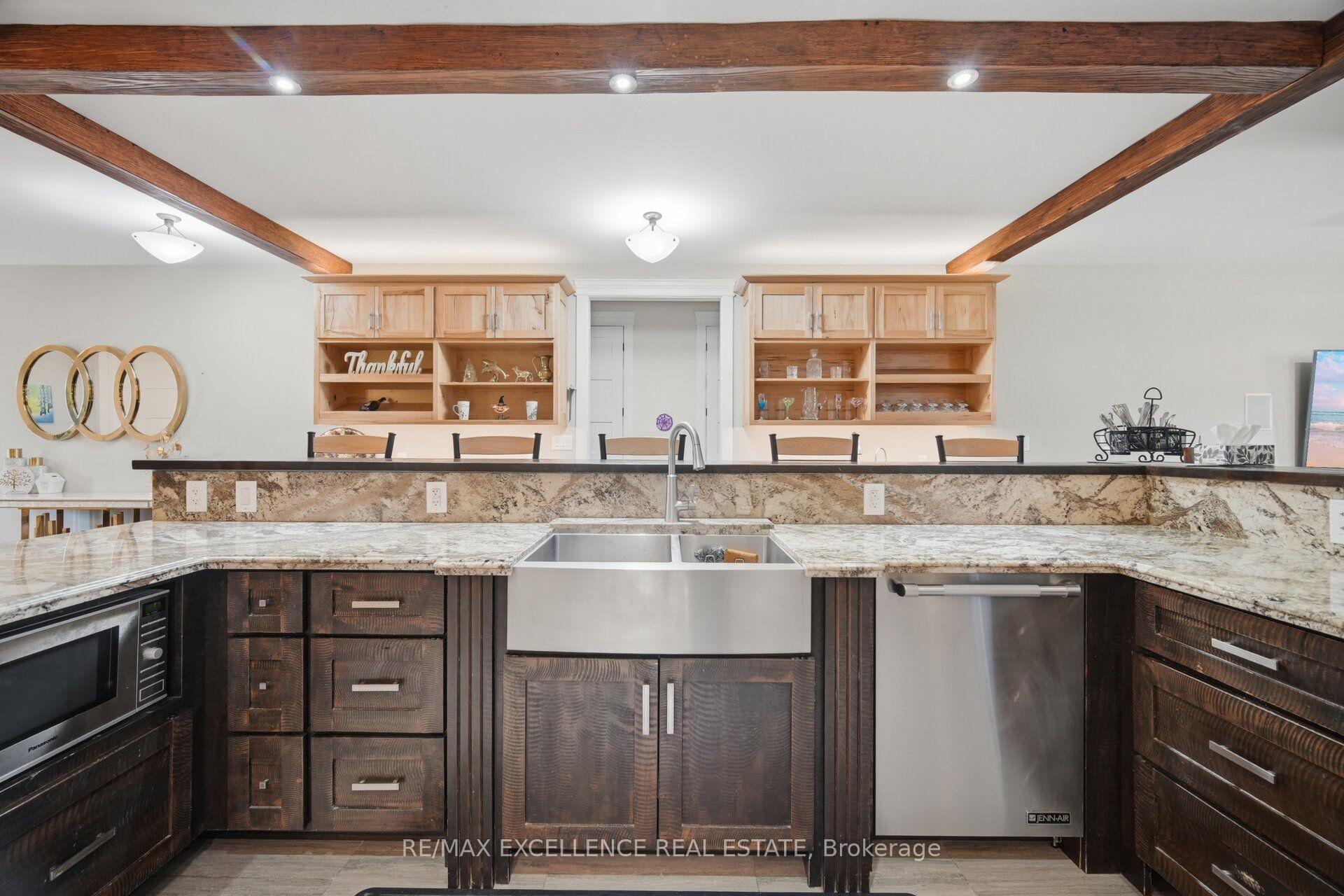 Photo 13 of 5593 Trafalgar Road, Erin, Rural Erin — HOMEH