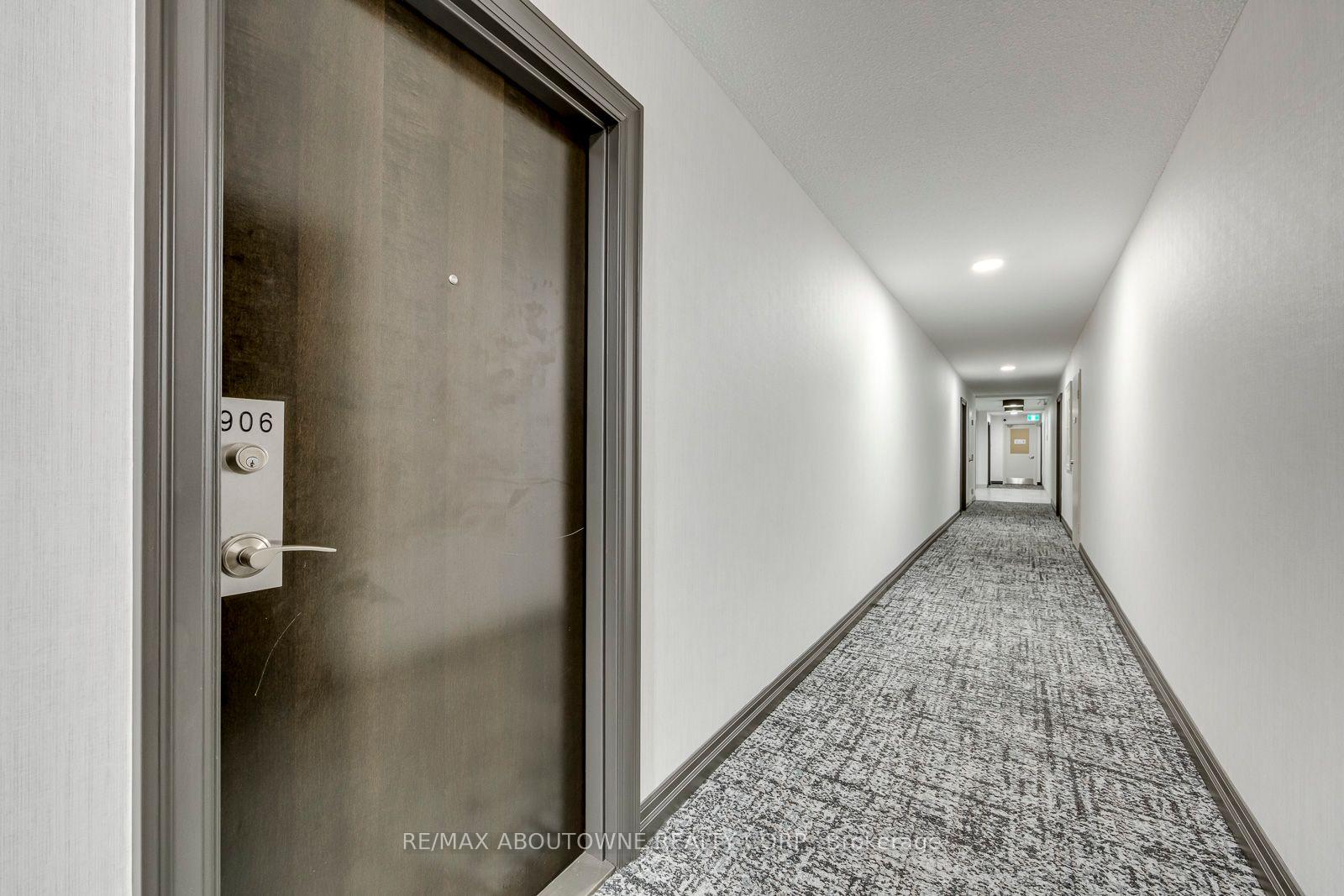 Photo 13 of Unit 906, 212 Kerr Street, Oakville, Central — HOMEH