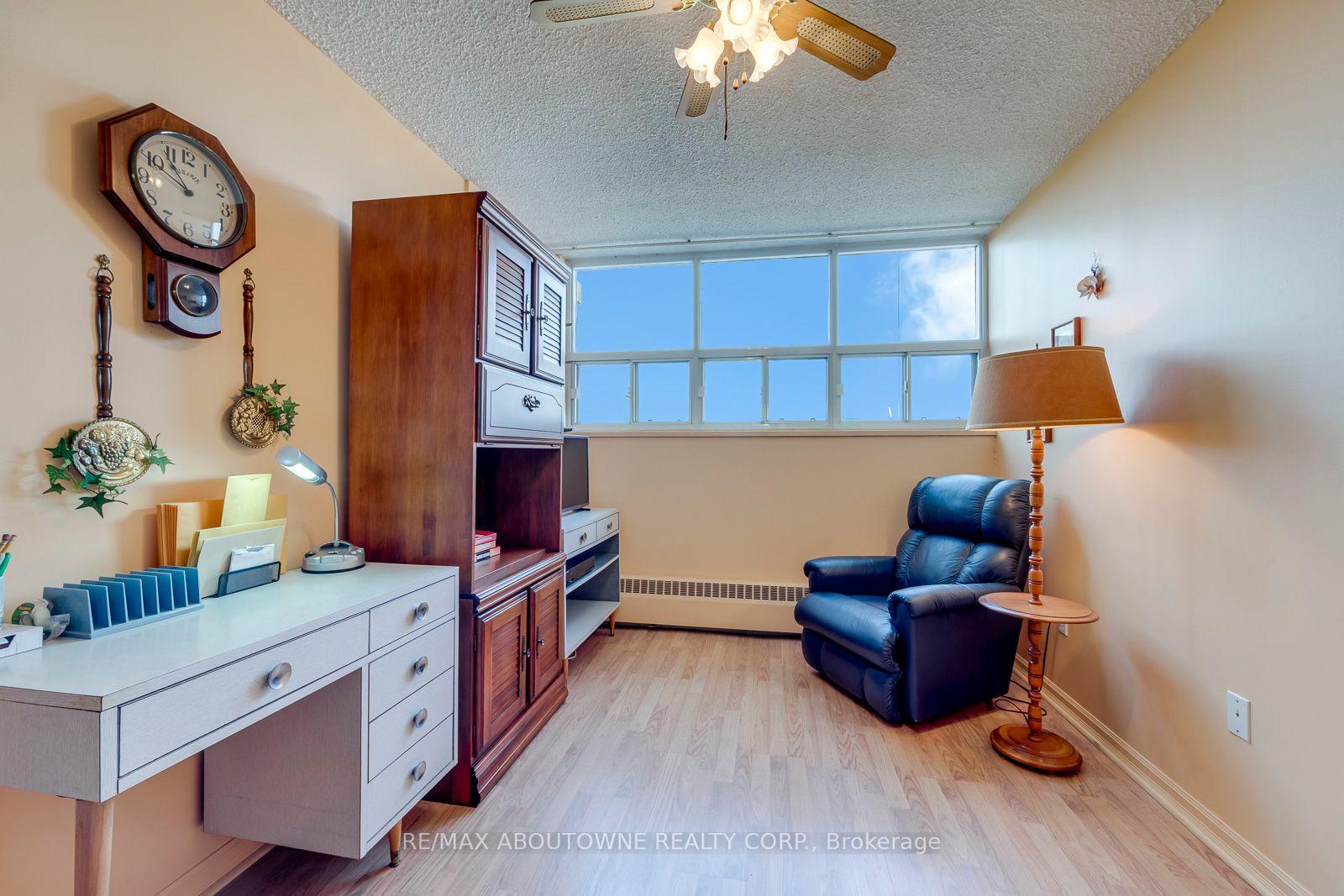 Photo 38 of Unit 906, 212 Kerr Street, Oakville, Central — HOMEH