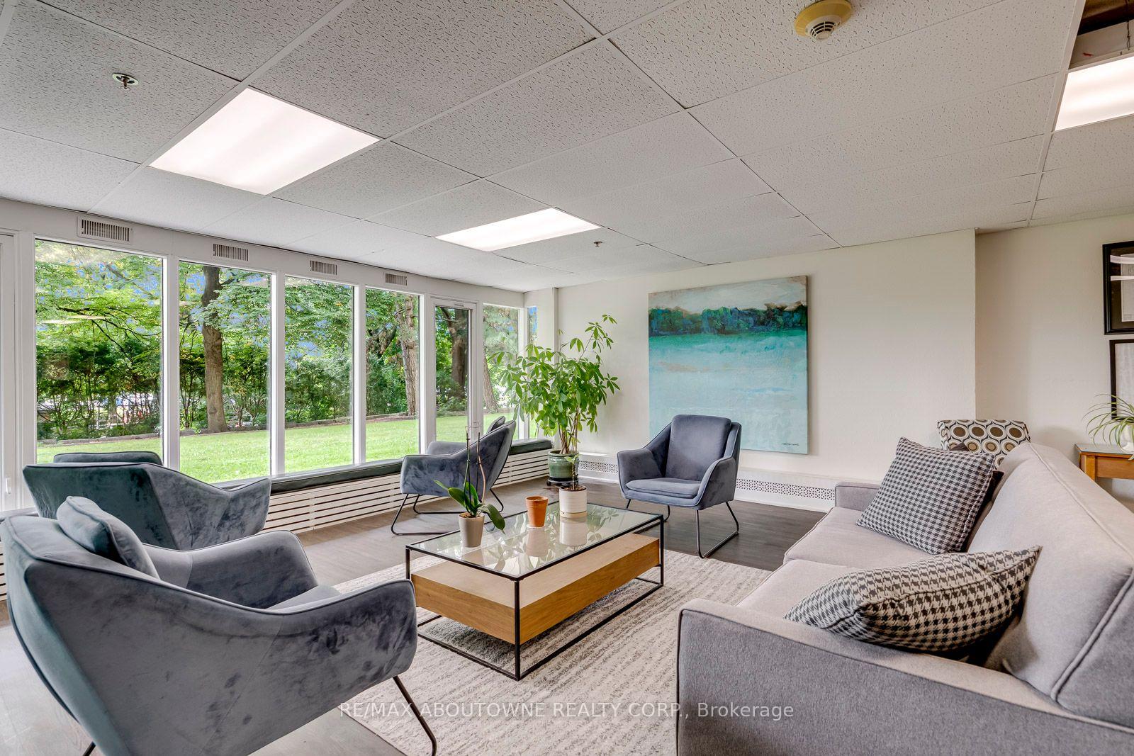 Photo 47 of Unit 906, 212 Kerr Street, Oakville, Central — HOMEH