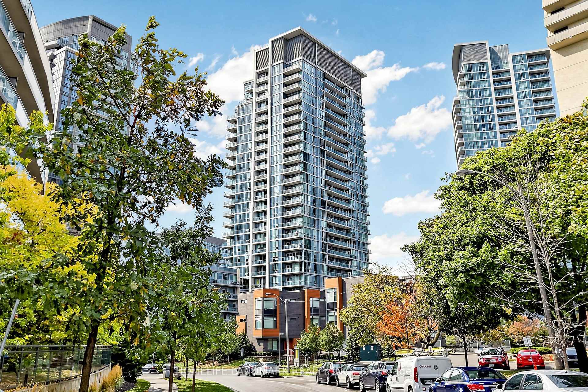 Front of Unit 909, 62 Forest Manor Road
